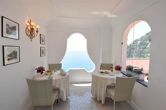 Hotel Punta Regina