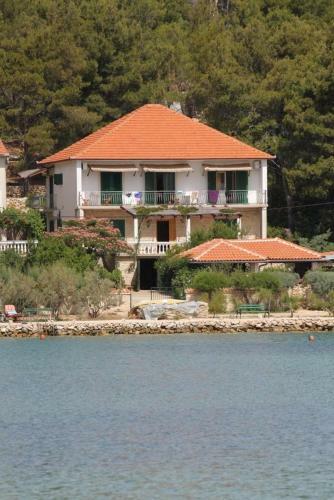 Apartment Pasman 8220a