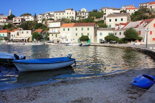 Hostal Apartments By The Sea Povlja (brac) - 5644