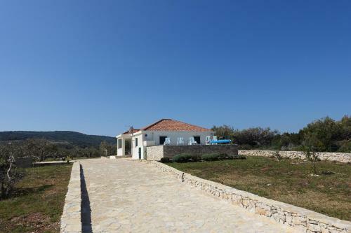 Robinzon Villa Zavala
