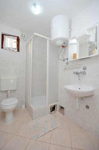 Apartments Zvonko