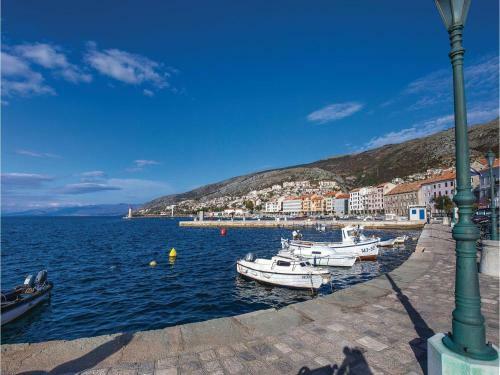 Apartment Creska I