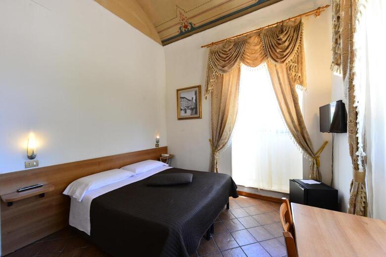 Hotel Iris