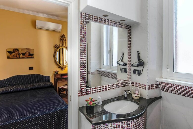 Hotel Caracciolo