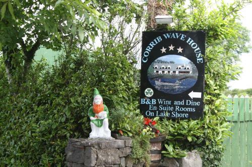 Hostal Corrib Wave Guesthouse