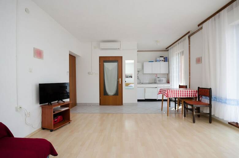 Apartments Ivan