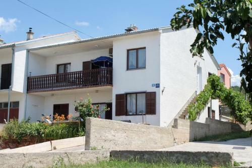 Hostal Apartments With A Parking Space Senj - 5577