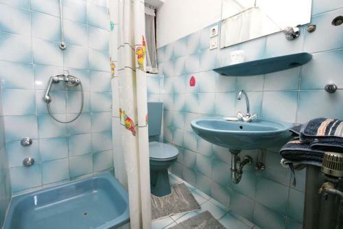 Hostal Double Room Stara Baska 5447f