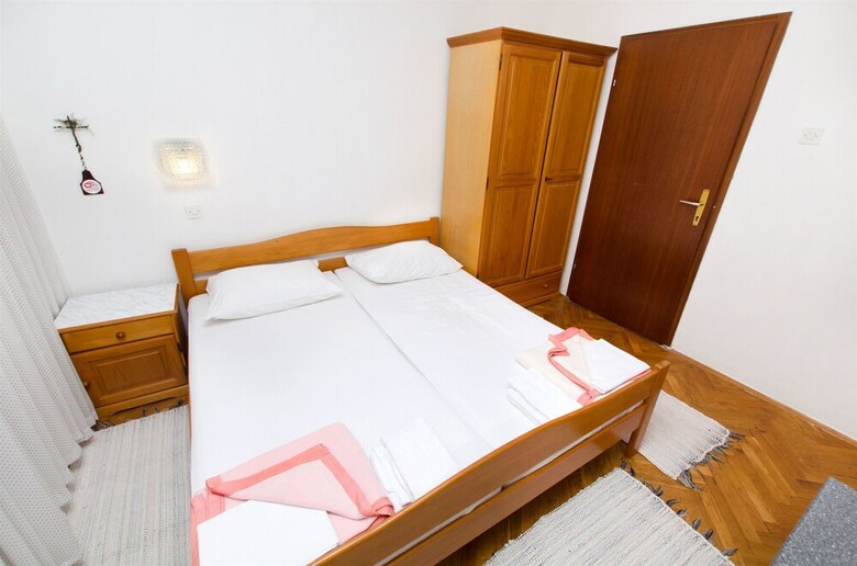 Apartments Osvit