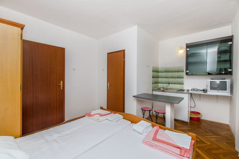 Apartments Osvit