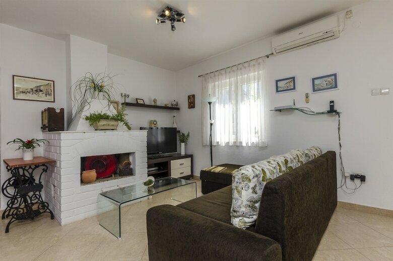 House Jadranka