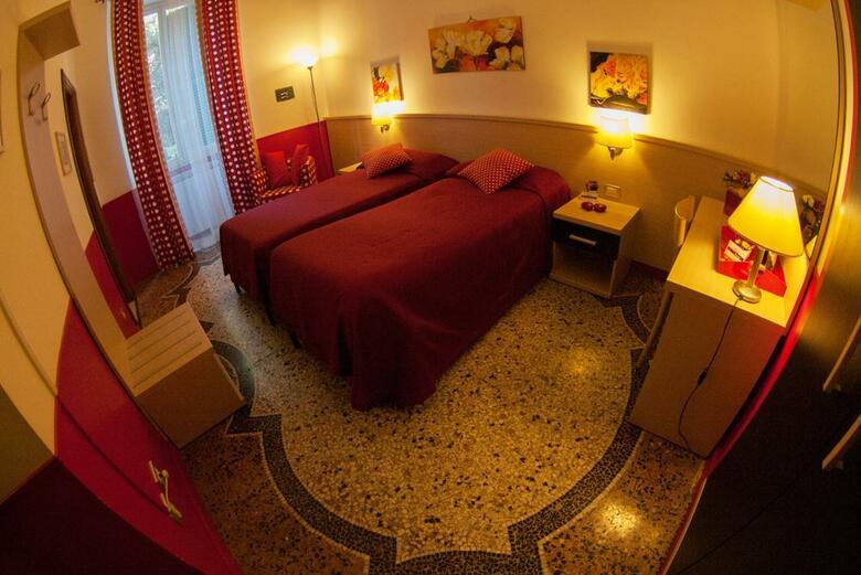 Hotel Hold Rome