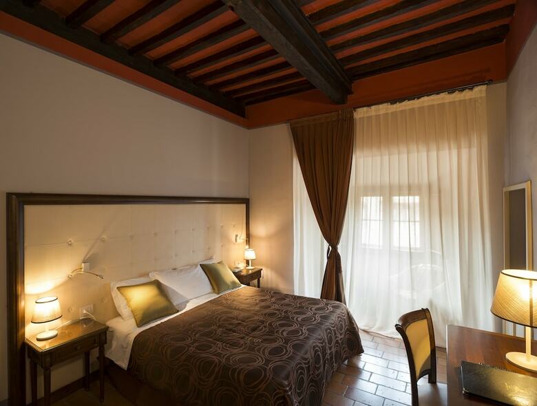 Hotel Leon Bianco