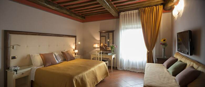 Hotel Leon Bianco