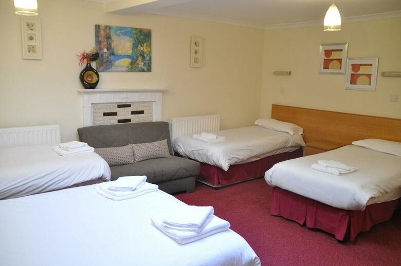 Hotel Barry House