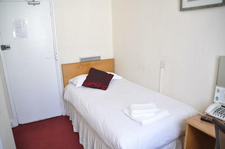 Hotel Barry House