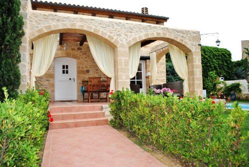 Rock House's Villa Melody
