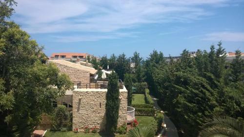 Rock House's Villa Melody