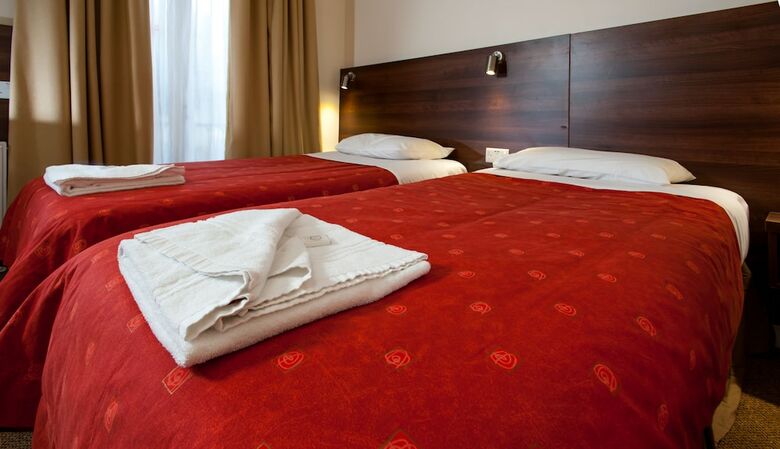 Hotel Marble Arch Inn