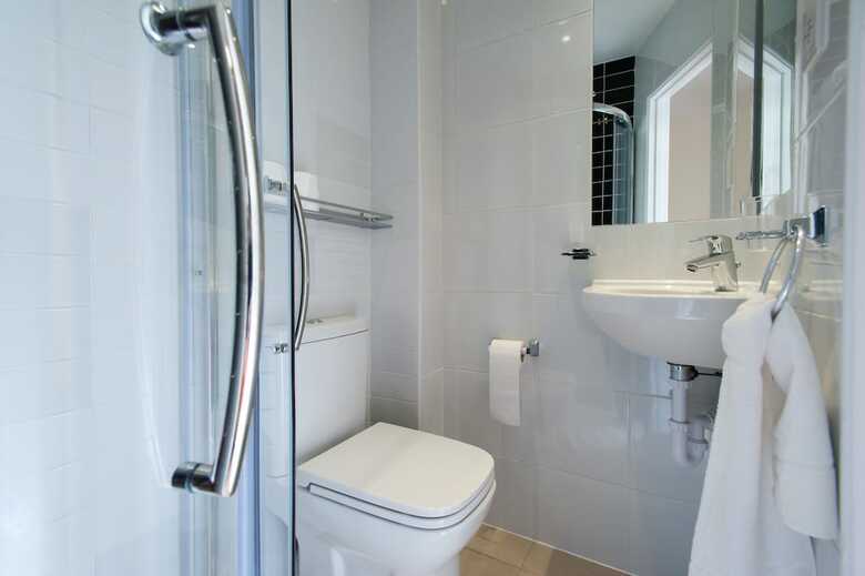 Hotel Marble Arch Inn