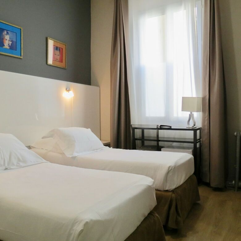 Hotel Amiraut�
