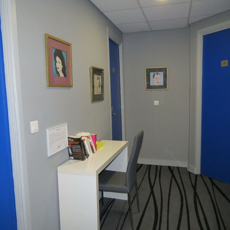 Hotel Amiraut�