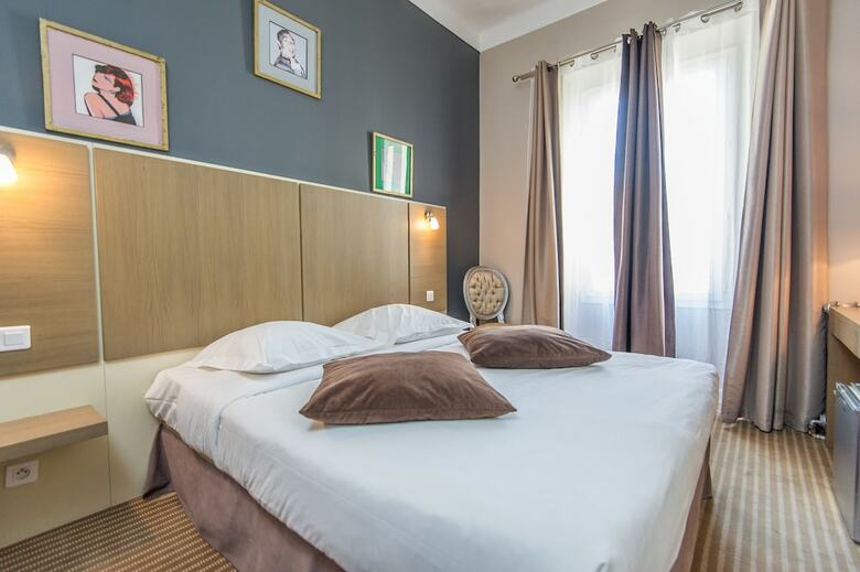 Hotel Amiraut�