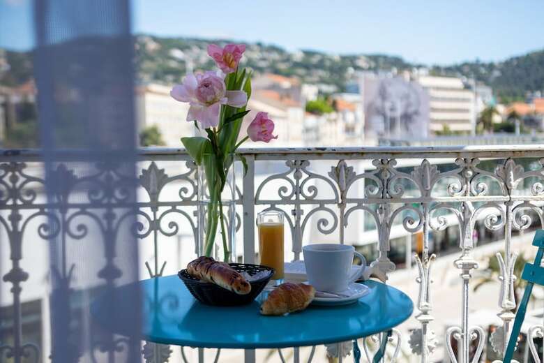 Hotel Amiraut�