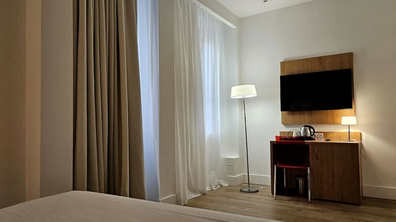 Hotel Carlton