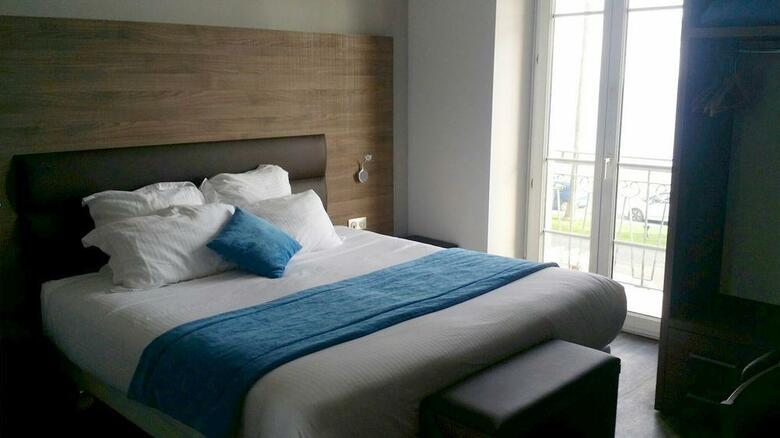 Hotel Des Flots D`azur