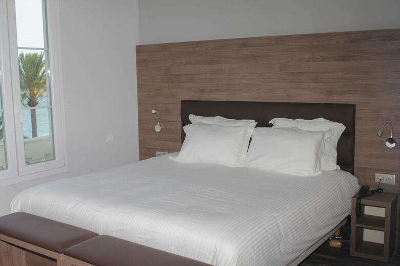 Hotel Des Flots D`azur