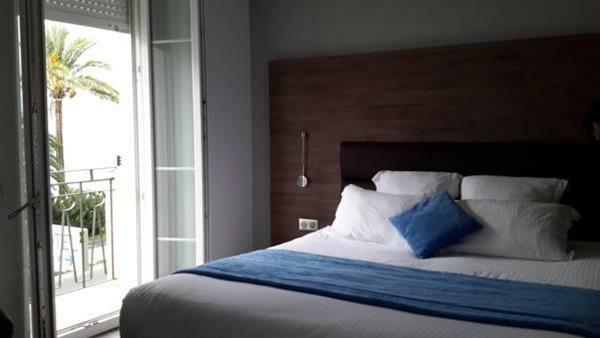 Hotel Des Flots D`azur