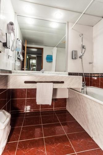 Hotel Marina D'adelphia