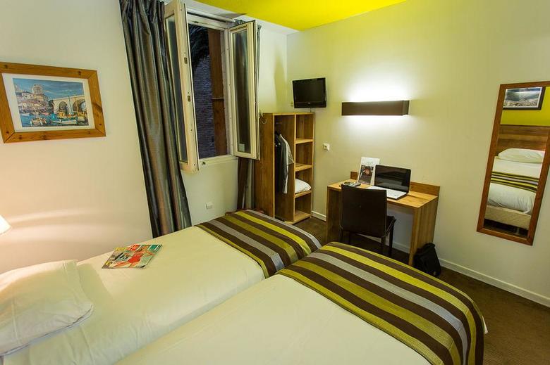 Hotel Aliz�