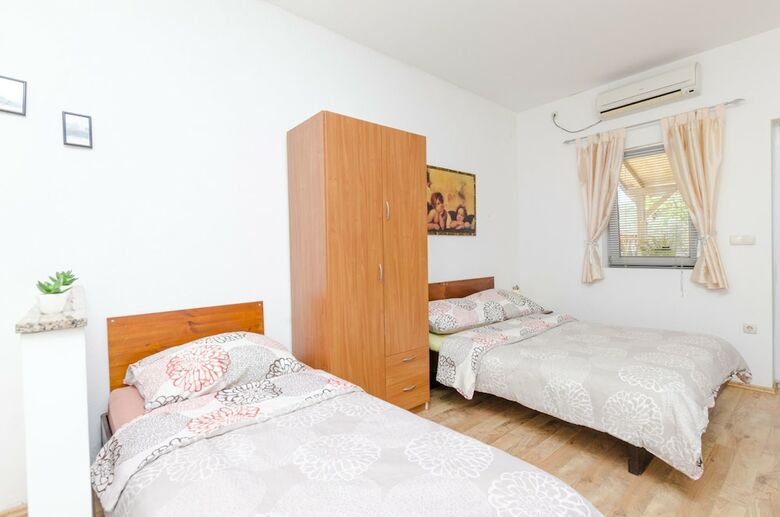 Apartments Ivana