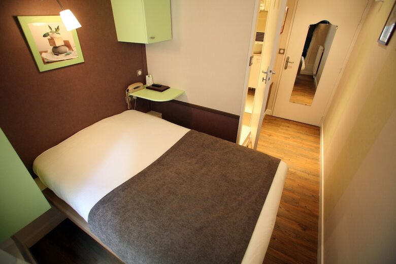 Hotel H�tel Du Dauphin