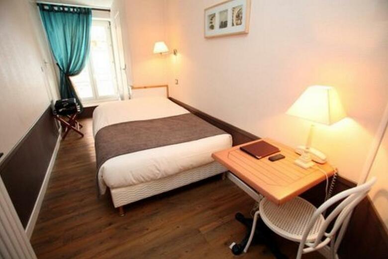 Hotel H�tel Du Dauphin