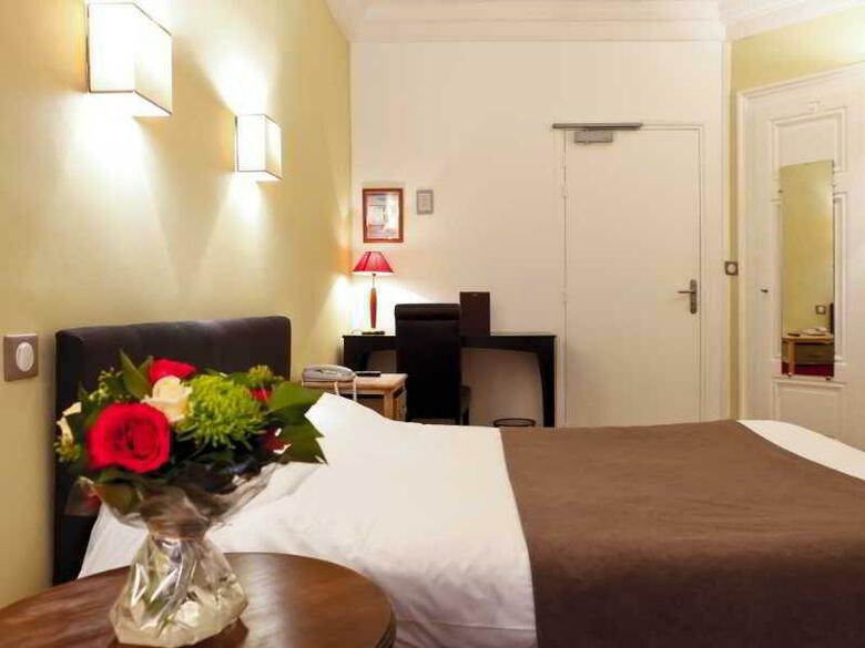 Hotel H�tel Du Dauphin