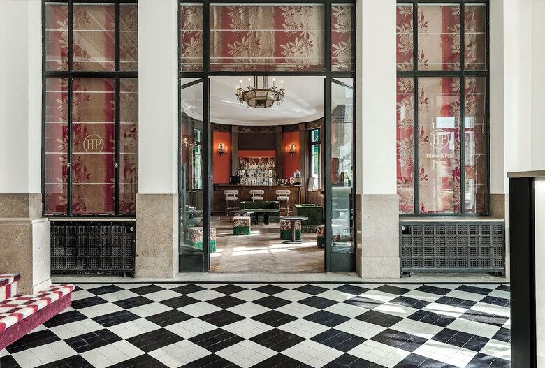 Hotel De La Poste