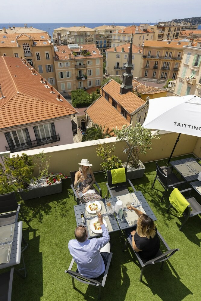 Quality Hotel Menton Mediterranee