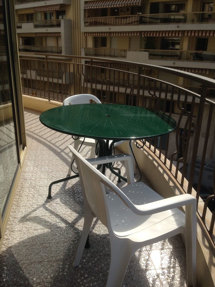 Hotel Moderne