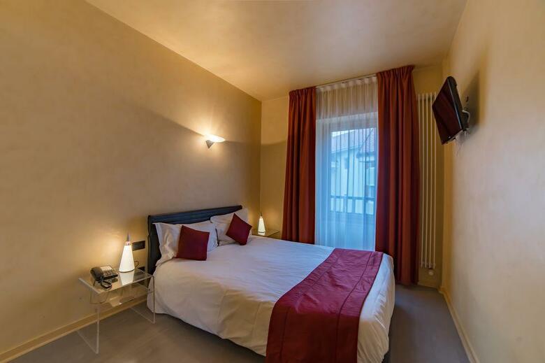 Hotel H�tel Du Palais de L'isle