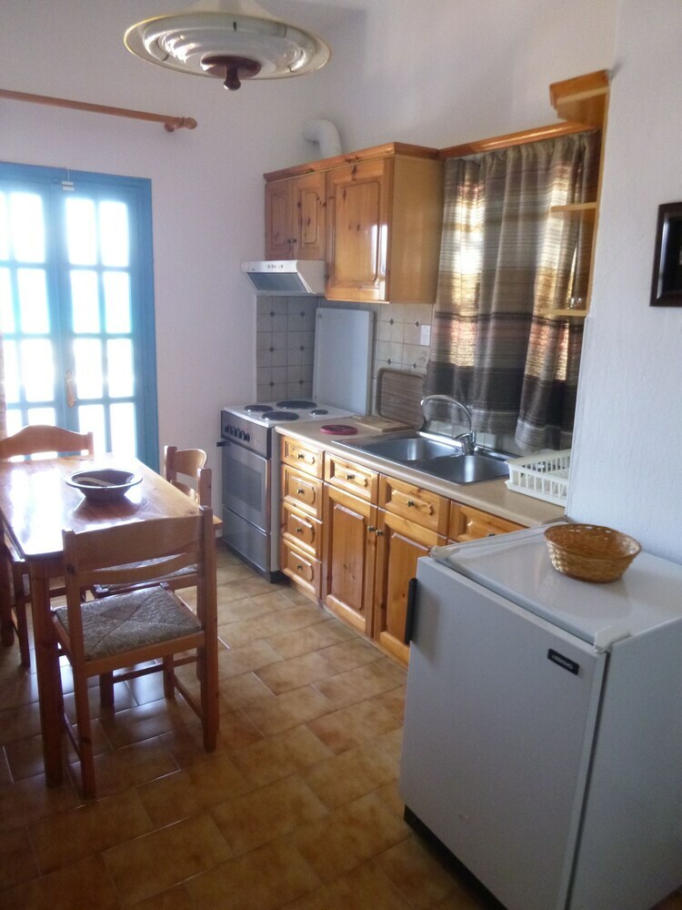 Stavros Apartments