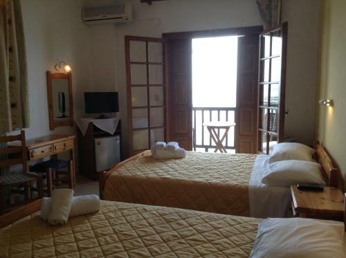 Hostal Akrogiali