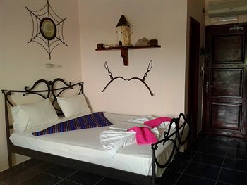 Hostal Bilios Apartments
