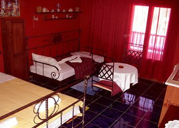 Hostal Bilios Apartments