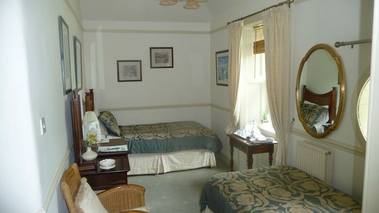 Hostal Fludha Guest House