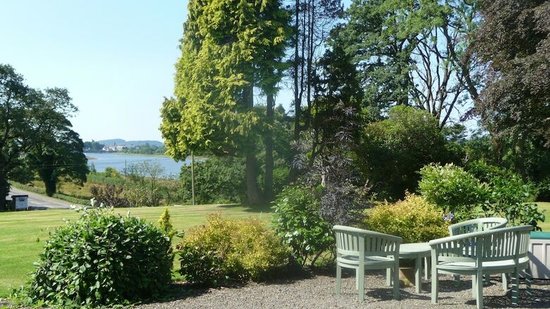 Hostal Fludha Guest House