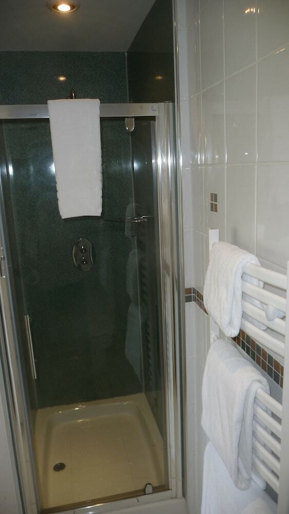 Hostal Fludha Guest House