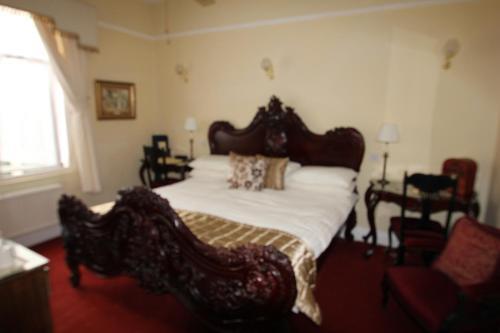 Longview Hotel